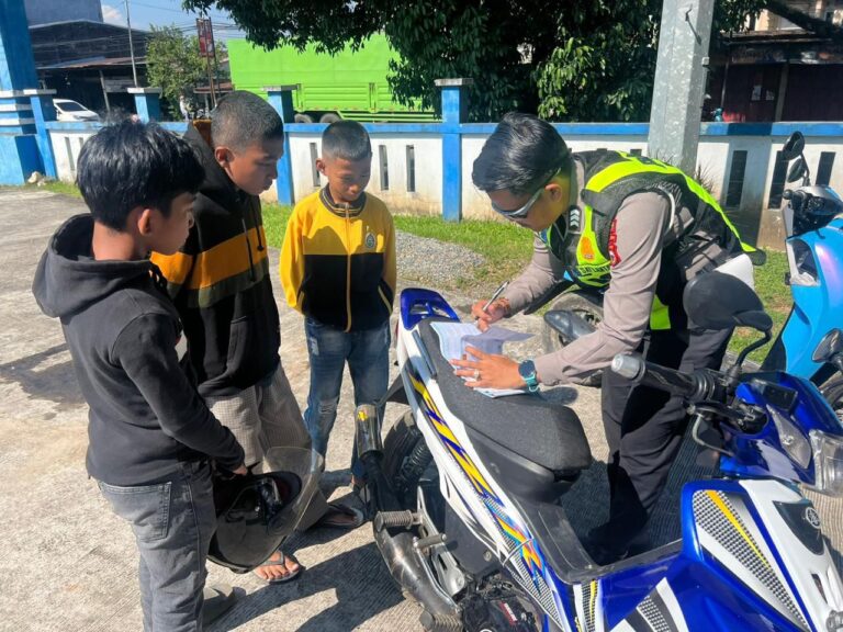 Sepekan Operasi Patuh, Polres Maros Tilang Ratusan Pengendara Melalui ETLE