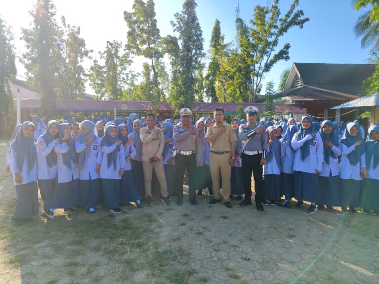 Polres Pangkep Gelar Police Goes to School untuk Edukasi Tertib Berlalu Lintas