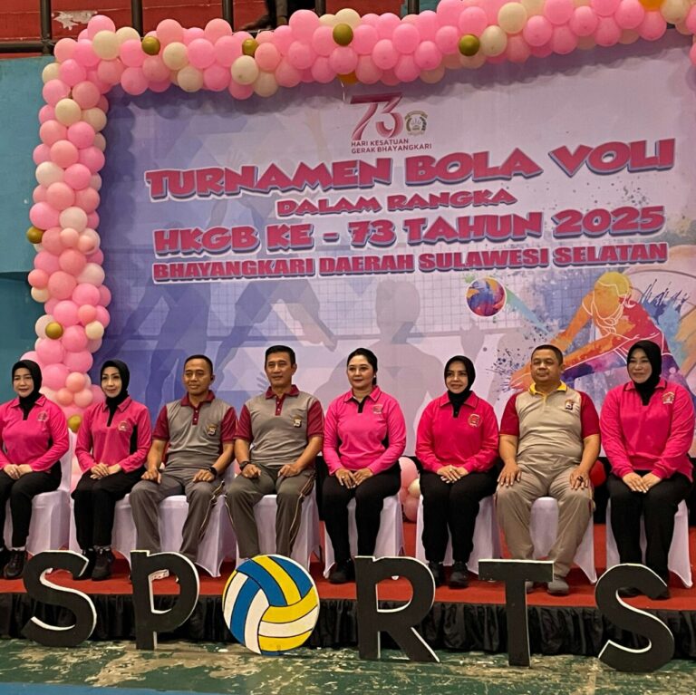 Kapolres Pangkep Hadiri Pembukaan Turnamen Bola Voli Bhayangkari se-Sulawesi Selatan