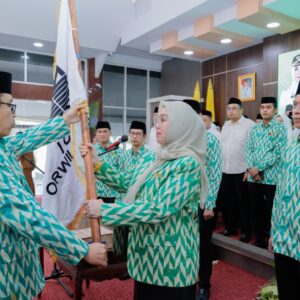 Andi Ina Resmi Nahkodai ICMI Barru