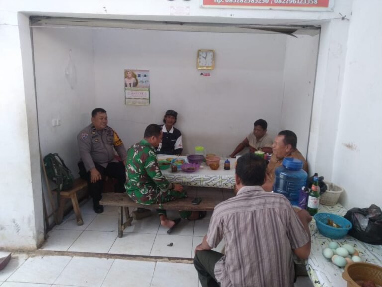 Sinergi Aktif Jaga Kamtibmas, Bhabinkamtibmas, Babinsa, dan Lurah Talaka Gelar Coffee Morning