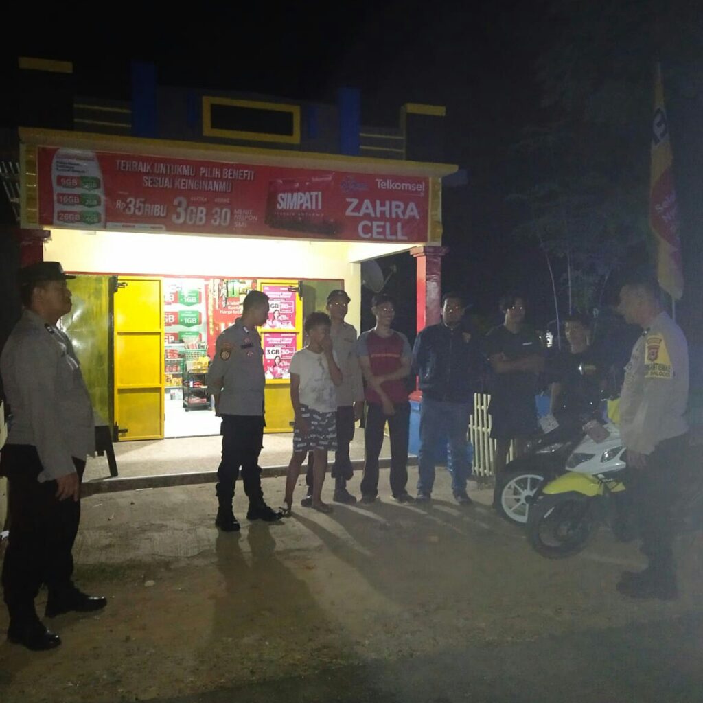 Patroli Rutin Polsek Balocci Sasar Muda Mudi, Berikan Himbauan Kamtibmas