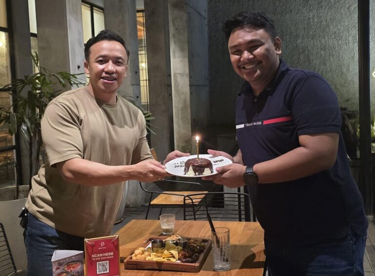 Silaturahmi Hangat Ketua SAPMA Sulsel dan Ketua DPD II KNPI Maros.