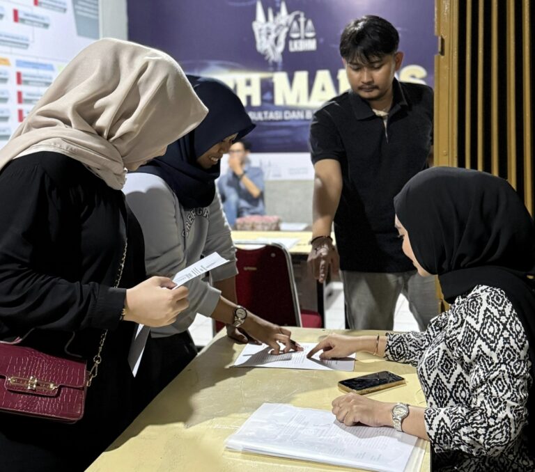 Lembaga Konsultasi dan Bantuan Hukum (LKBH) Kabupaten Maros Selenggarakan Try Out Ujian Profesi Advokat.