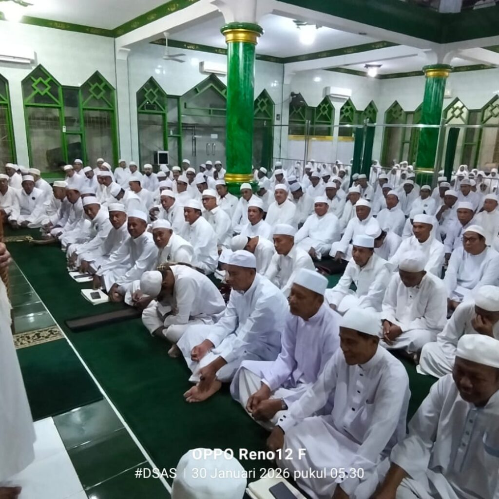 H. Rusdi Cara’, Anggota DPRD Barru  Mengapresiasi Majelis Syuhada Parepare Memilih Bersafari Shalat Subuh di Masjid Hidayatullah Bojo Baru Kabupaten Barru