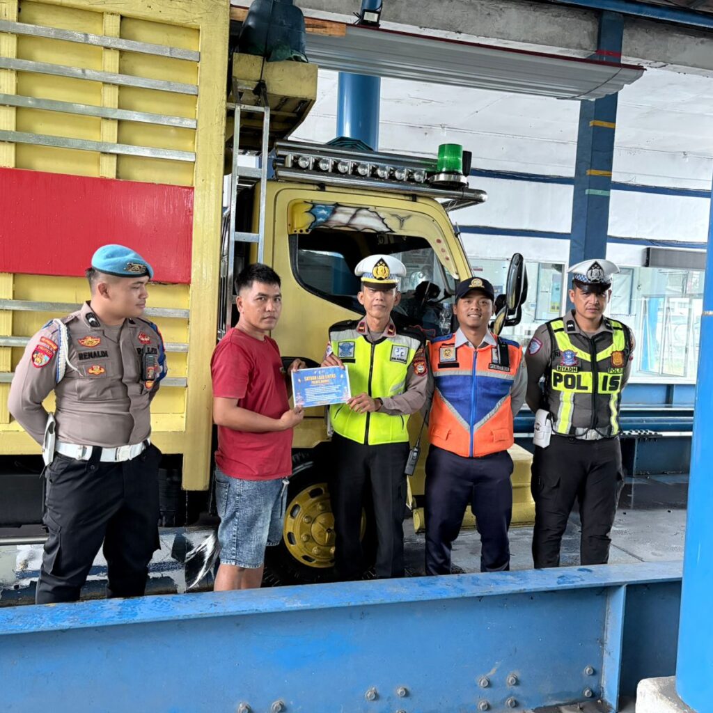 Polres Maros Terapkan Pola Penertiban Terukur Dan Humanis Dalam Pelaksanaan Operasi Keselamatan Pallawa.