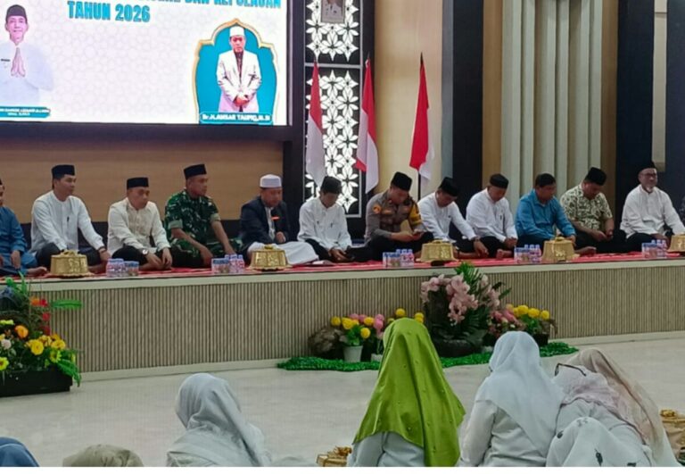 Sinergi untuk Pangkep Hebat Berkelanjutan: Wakapolres Pangkep Hadiri Doa Bersama Hari Jadi ke-66 dan Isra Mi’raj