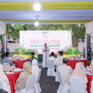 Buka Puasa Bersama: Lebih dari 3.500 Warga Hadiri, Bupati Barru Sampaikan Terima Kasih