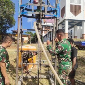 Presiden RI dan Kepala Staf Angkatan Darat Hadir untuk Rakyat,Melalui Satgas Yonif 123/Rajawali Bangun Sumur Bor di Gereja Kristus Raja Mappi