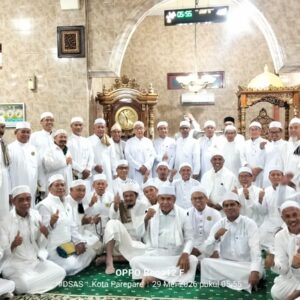 Pejuang Subuh Majelis Syuhada Parepare Gelar Safari Shalat Subuh di Masjid Ni’matullah, Ustadz Sahrul Uraikan Teladan Kedermawanan Nabi Ibrahim AS