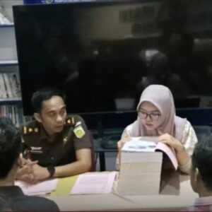 Kejaksaan Negeri Enrekang Terima Tahap II Kasus Korupsi BPNT, Dua Tersangka Resmi Ditahan