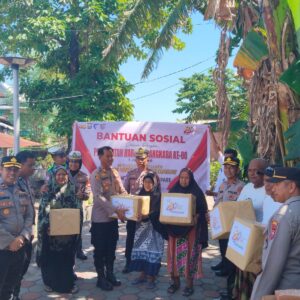 Bakti Bhayangkara ke-80: Polres Parepare Ringankan Beban Warga Pra Sejahtera di Lumpue