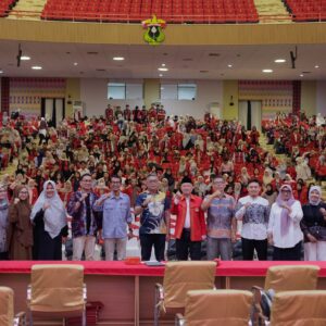 Wabup Barru Abustan Bekali Mahasiswa KKN Profesi Kesehatan Unhas Angkatan 69 di Makassar