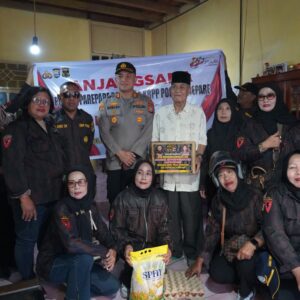 Berikan Penghormatan Atas Jasa dan Pengabdian, Kapolres Parepare Bersama Rombongan Kunjungi Purnawirawan dan Warakawuri