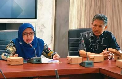 Ketua Komisi III DPRD Maros Pimpin RDP Bahas SPMB 2026/2027, Soroti Keterbatasan Daya Tampung Sekolah Negeri.
