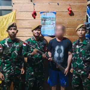 Kepercayaan Masyarakat Meningkat, Satgas Pamtas Terima Penyerahan Senjata Rakitan di Perbatasan RI-Malaysia