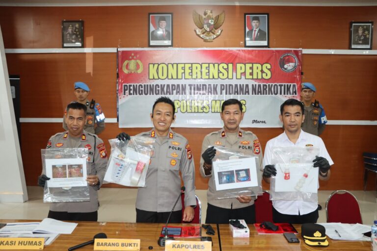 Jejak Peredaran Cairan Sintetis Terbongkar, 84 Botol Cairan Sintetis dan 8 Tersangka Diamankan.