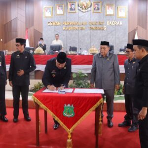KUA-PPAS APBD 2027 Disepakati Dalam Agenda Rapat Paripurna DPRD Pinrang