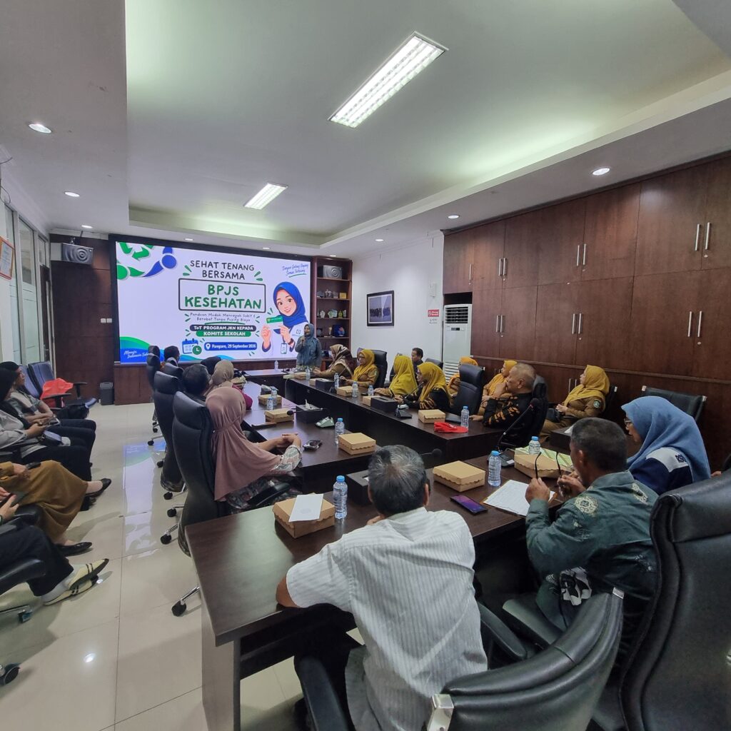 Dinas Pendidikan Parepare Gandeng BPJS Kesehatan Gelar TOT Komite SMP, Ibu Hartati Bongkar Tuntas Pentingnya JKN Satu Kartu Lindungi Semua