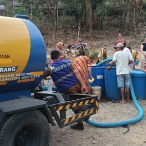 Kemarau Panjang, Sejumlah Sumur Alami Penyusutan Debit Air di Cempa dan Salipolo